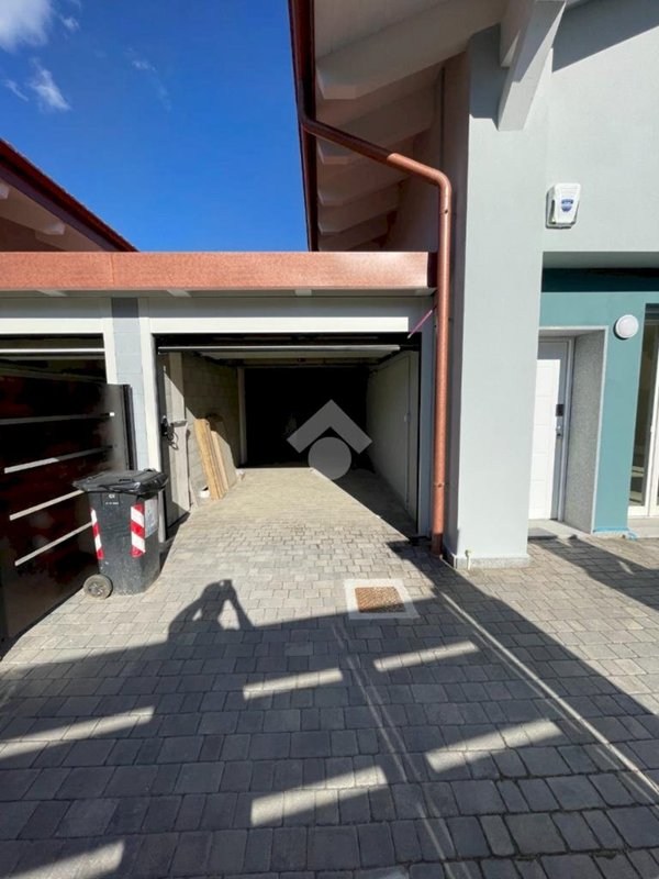 casa indipendente in vendita a Vinovo in zona Tetti Rosa