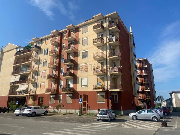 appartamento in vendita a Vinovo in zona Garino