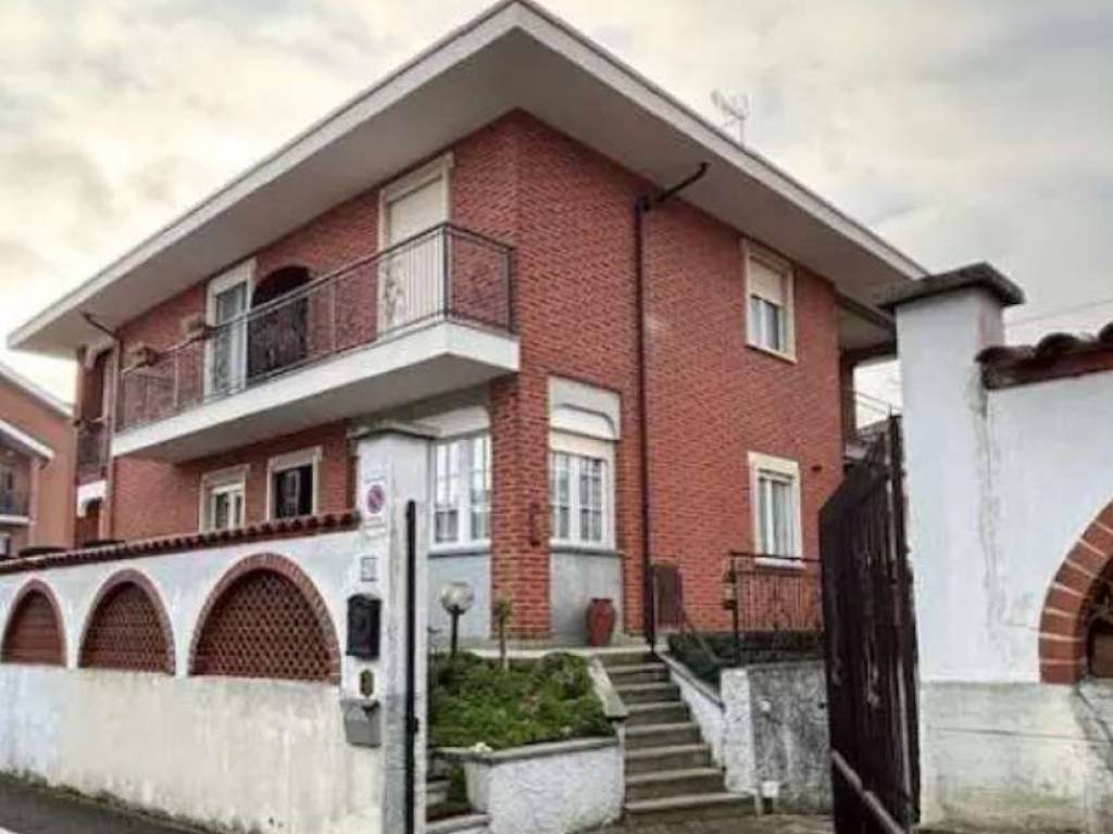 casa indipendente in vendita a Vinovo