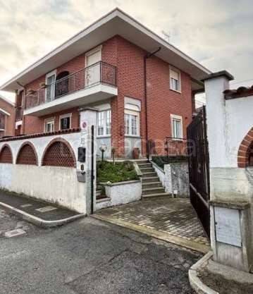 casa indipendente in vendita a Vinovo