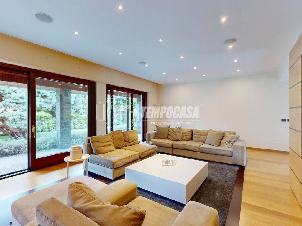 casa indipendente in vendita a Vinovo in zona Garino