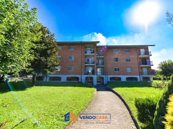 appartamento in vendita a Vinovo in zona Tetti Rosa