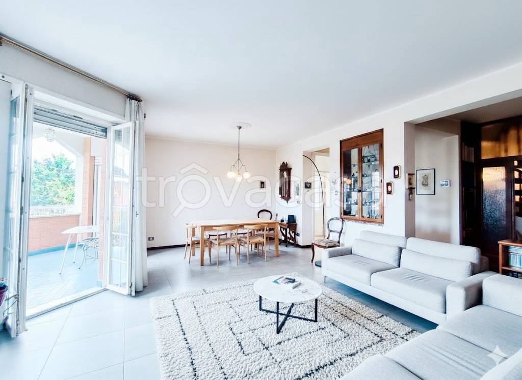 appartamento in vendita a Vinovo in zona Garino