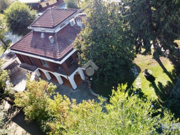 casa indipendente in vendita a Vinovo in zona Garino
