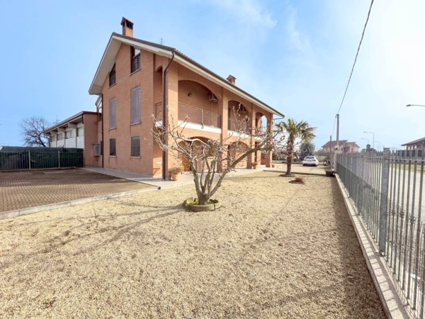 azienda agricola in vendita a Vinovo