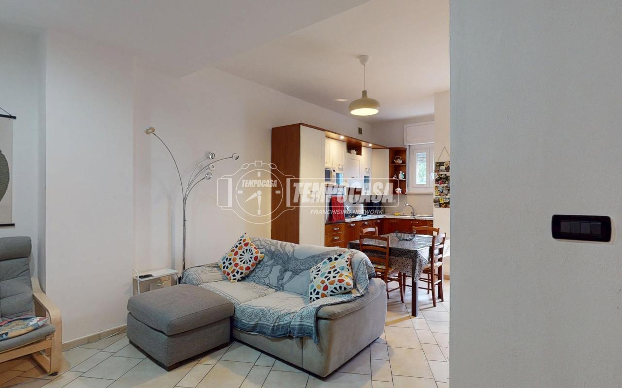 appartamento in vendita a Vinovo in zona Garino