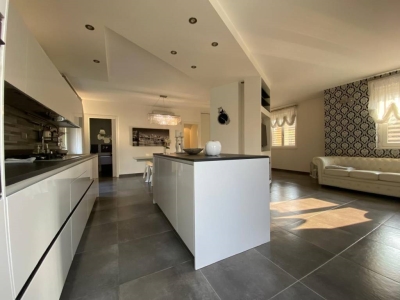 casa indipendente in vendita a Vinovo in zona Tetti Grella