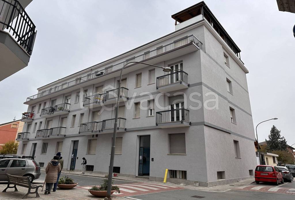 appartamento in vendita a Vinovo in zona Garino