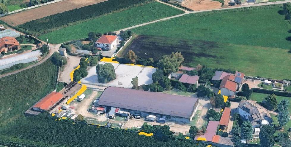 locale commerciale in vendita a Vinovo in zona Tetti Rosa