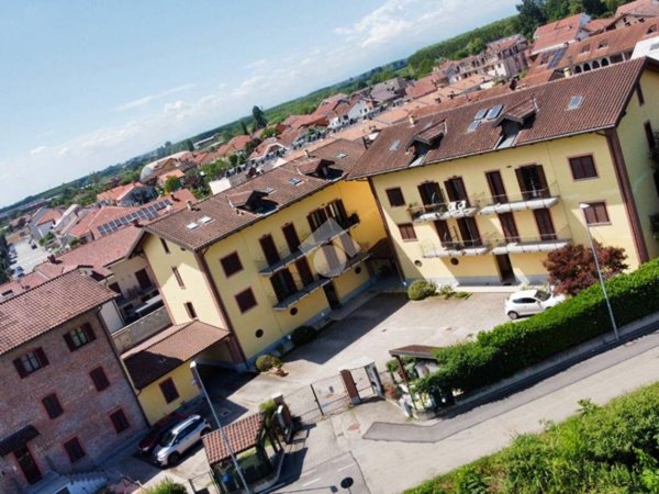 appartamento in vendita a Vinovo in zona Tetti Rosa