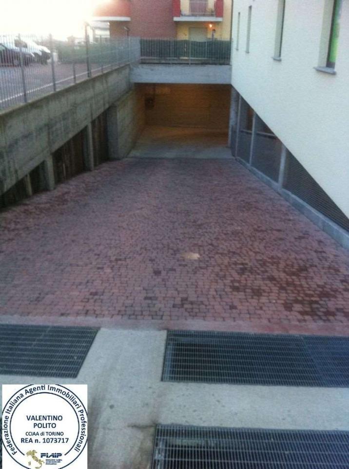 negozio in vendita a Vinovo