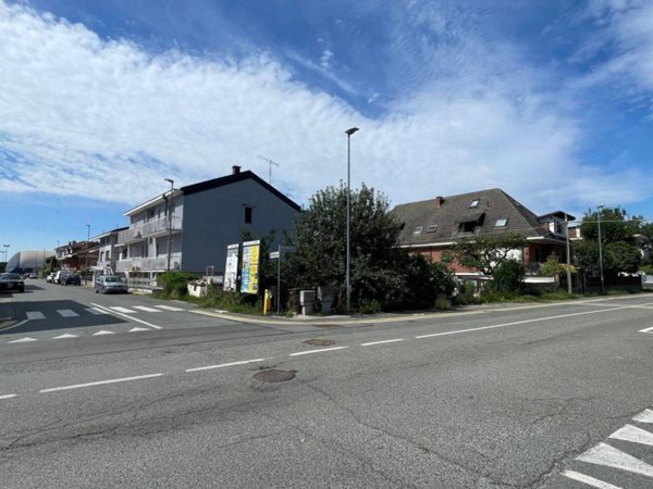 terreno edificabile in vendita a Vinovo in zona Tetti Rosa