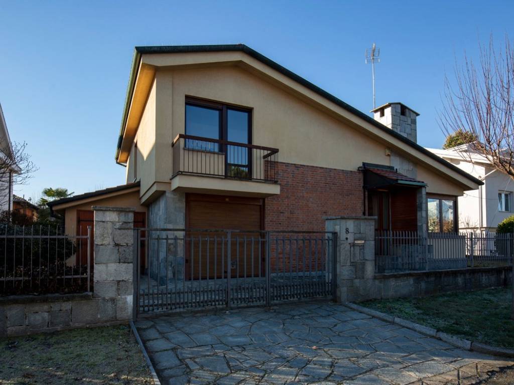 casa indipendente in vendita a Vinovo in zona Garino
