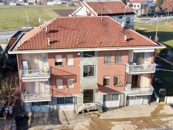 appartamento in vendita a Vinovo in zona Tetti Rosa