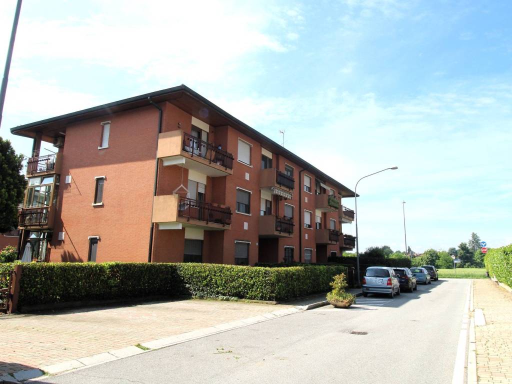 appartamento in vendita a Vinovo in zona Garino