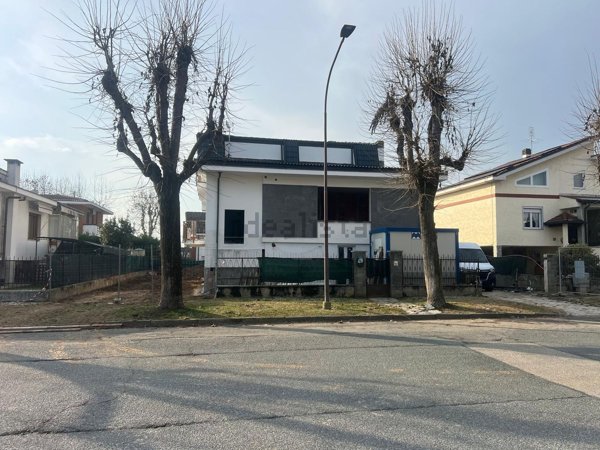 casa indipendente in vendita a Vinovo