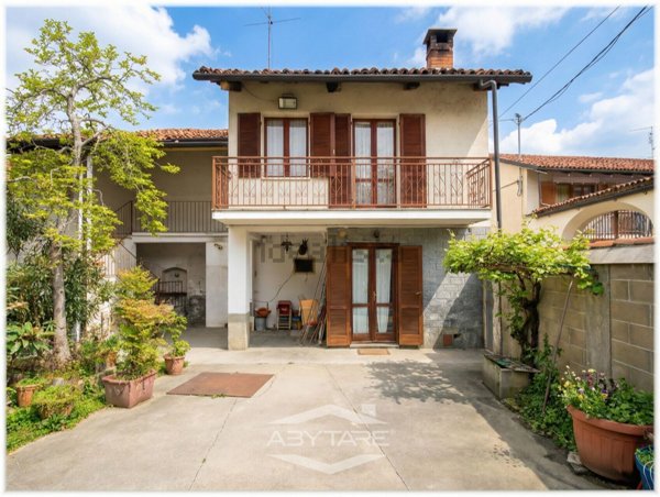 casa indipendente in vendita a Vinovo