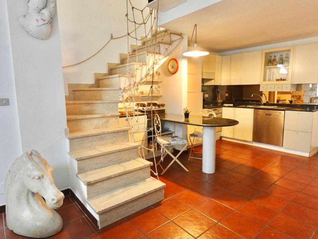 appartamento in vendita a Vinovo in zona Tetti Rosa