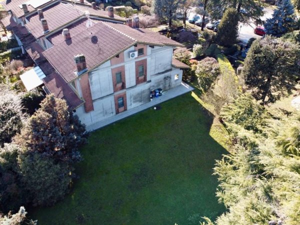 casa indipendente in vendita a Vinovo in zona Garino