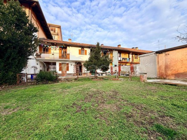 casa indipendente in vendita a Vinovo