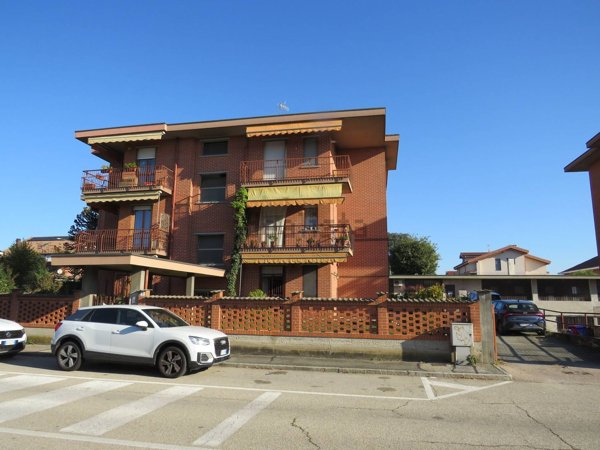 appartamento in vendita a Vinovo in zona Garino