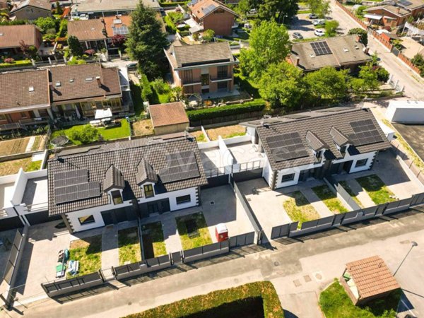 casa indipendente in vendita a Vinovo