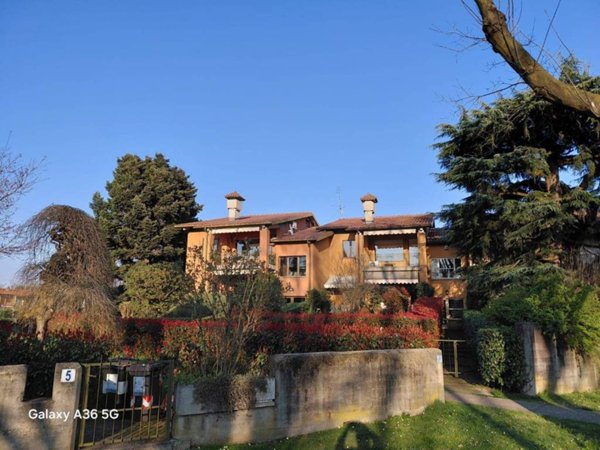 casa indipendente in vendita a Vinovo