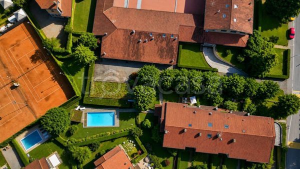 casa indipendente in vendita a Vinovo in zona Garino