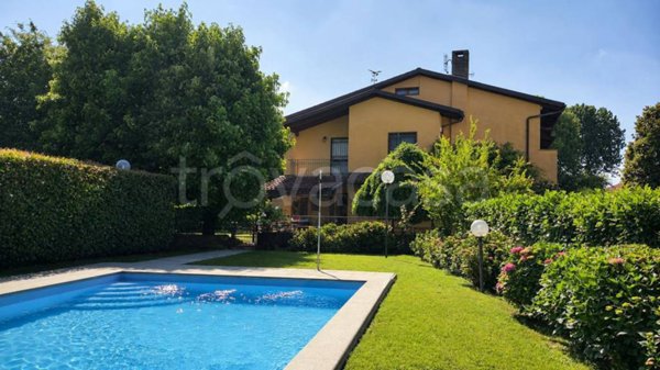 casa indipendente in vendita a Vinovo in zona Garino