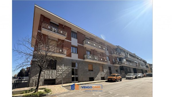 locale di sgombero in vendita a Vinovo