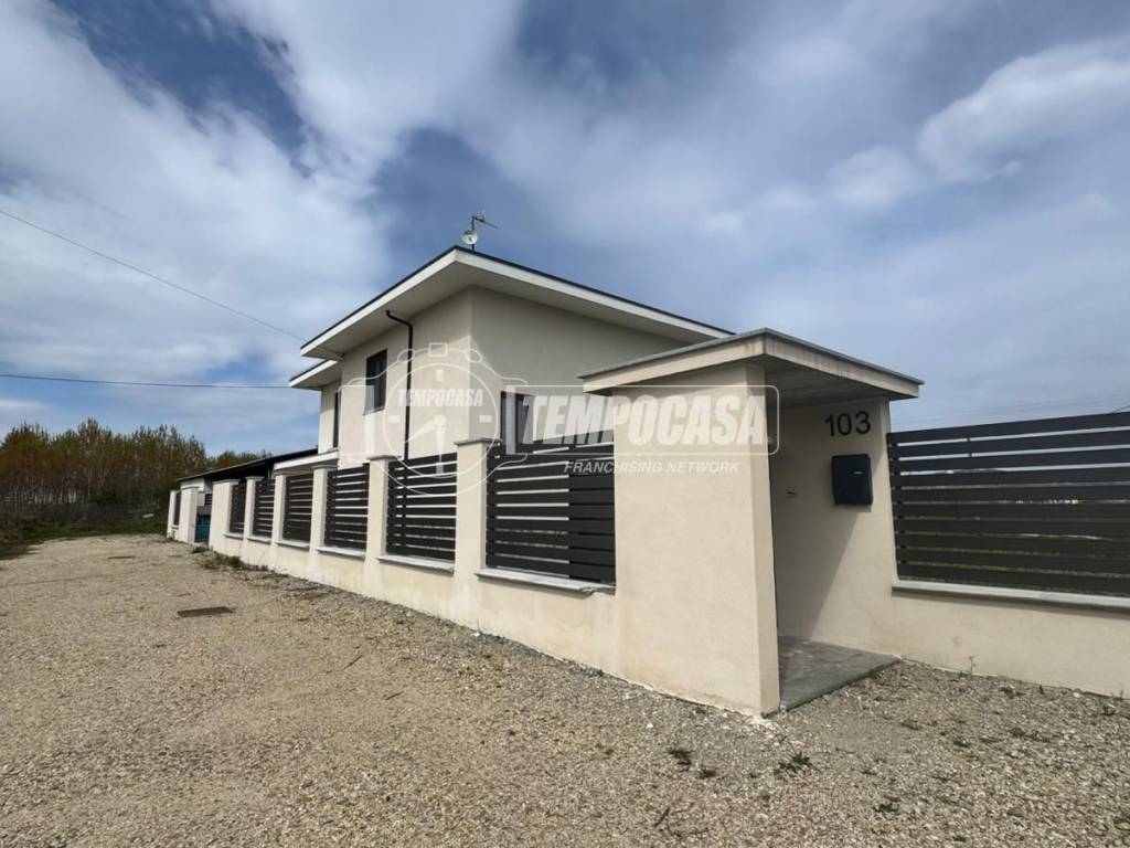 casa indipendente in vendita a Vinovo