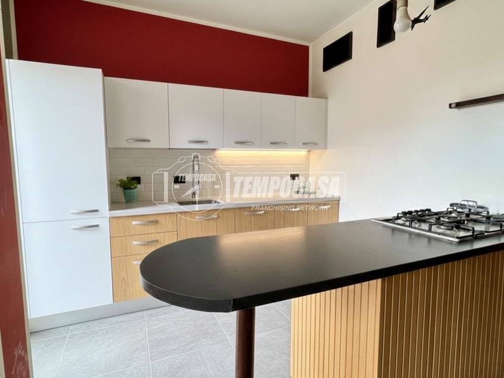 appartamento in vendita a Vinovo in zona Tetti Rosa