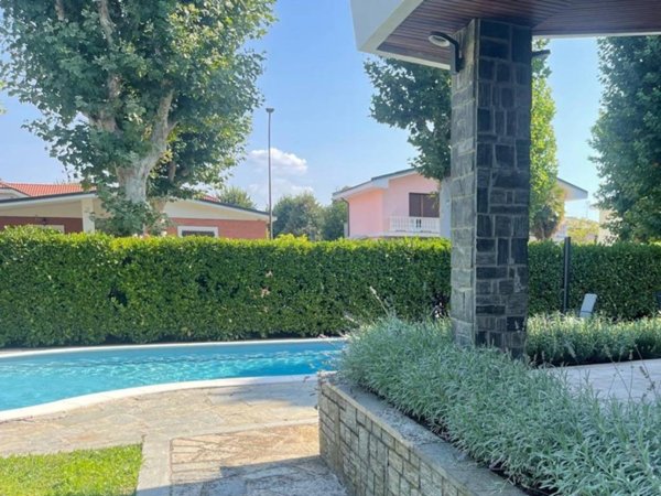 casa indipendente in vendita a Vinovo in zona Garino