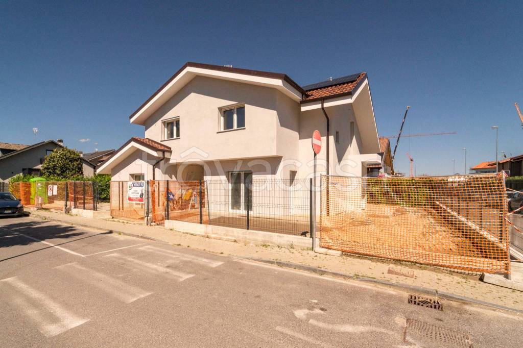 casa indipendente in vendita a Vinovo