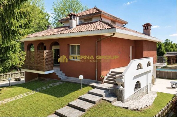 casa indipendente in vendita a Vinovo in zona Garino