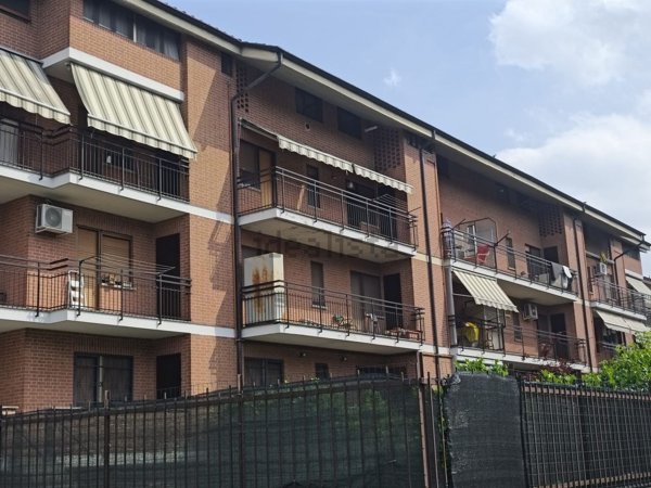 appartamento in vendita a Vinovo in zona Tetti Rosa