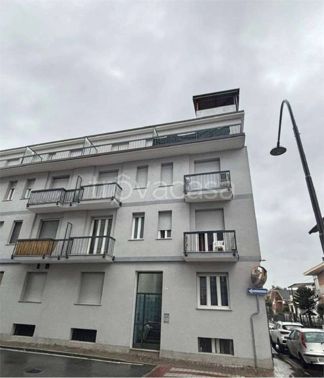 appartamento in vendita a Vinovo in zona Garino