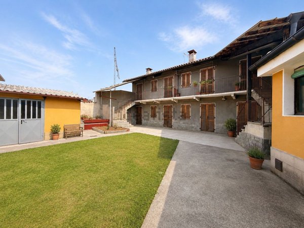 casa indipendente in vendita a Vinovo