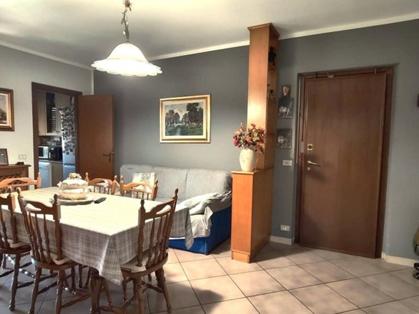 appartamento in vendita a Vinovo in zona Tetti Rosa