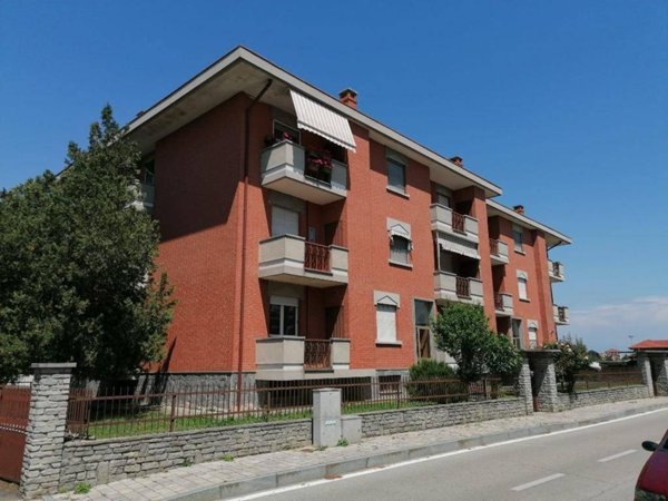 locale di sgombero in vendita a Vinovo in zona Tetti Rosa