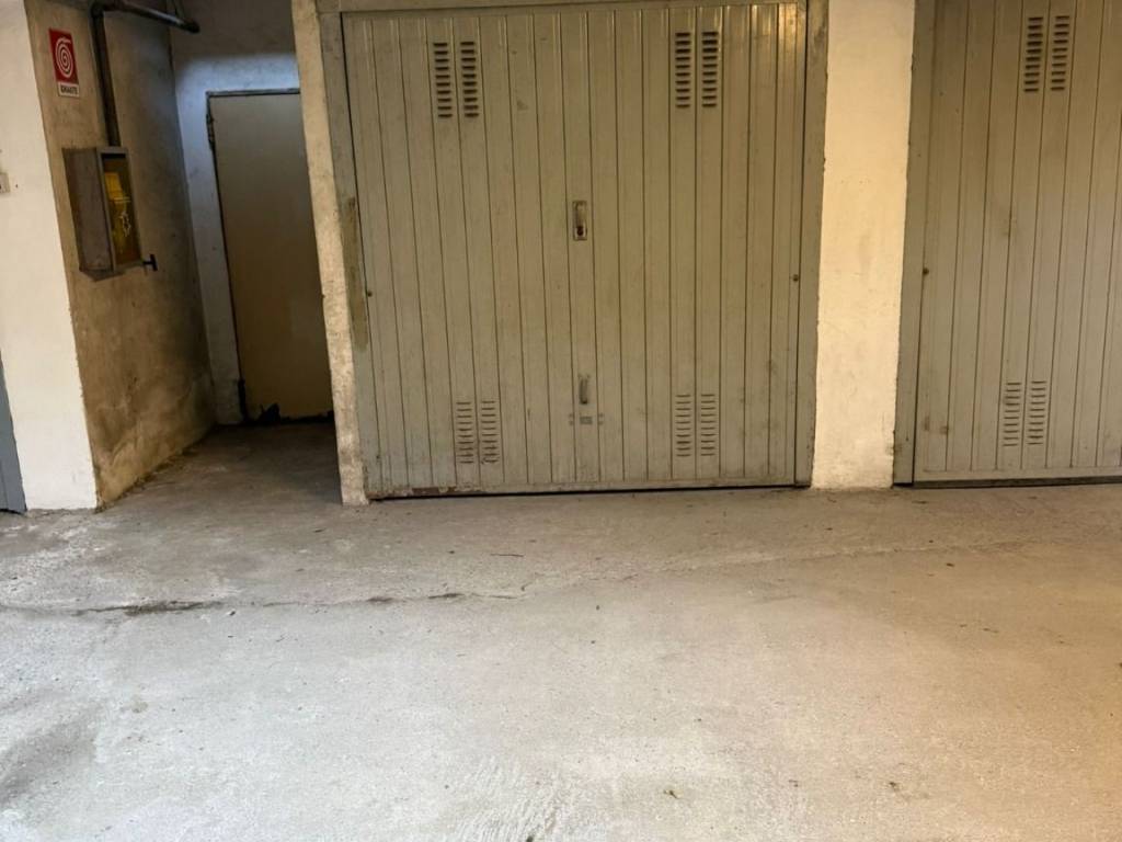 box auto in vendita a Vinovo
