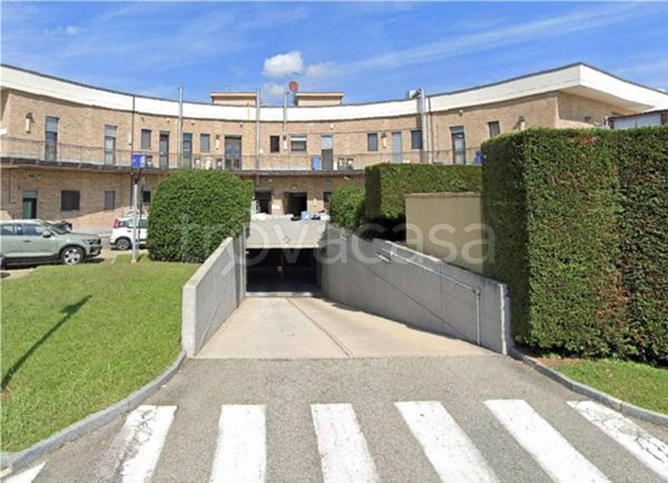 box auto in vendita a Vinovo in zona Garino