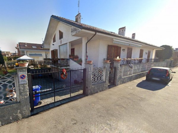 casa indipendente in vendita a Vinovo