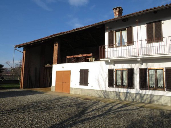 casa indipendente in vendita a Vinovo in zona Tetti Rosa