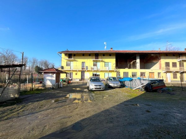 casale in vendita a Vische