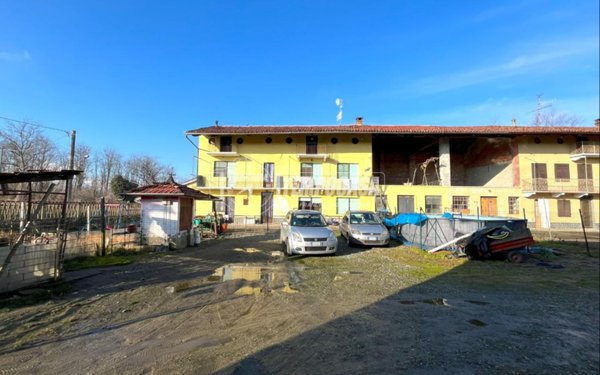 casale in vendita a Vische