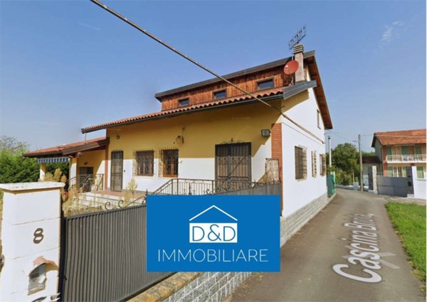 casa indipendente in vendita a Vische