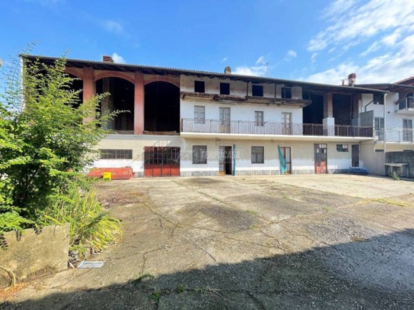 casa indipendente in vendita a Vische