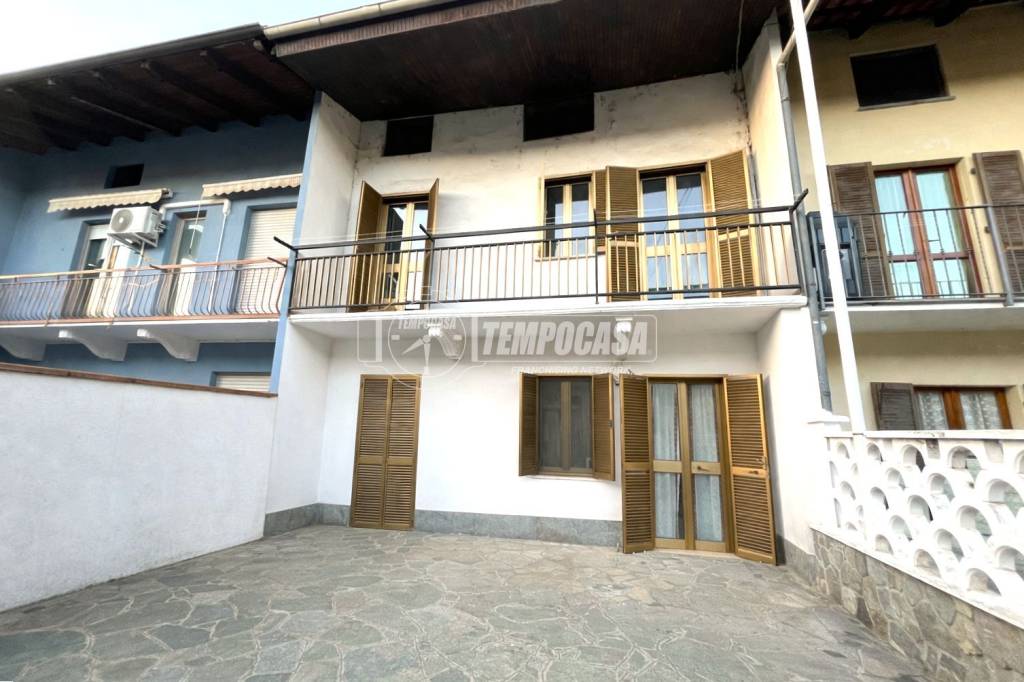 casa indipendente in vendita a Vische