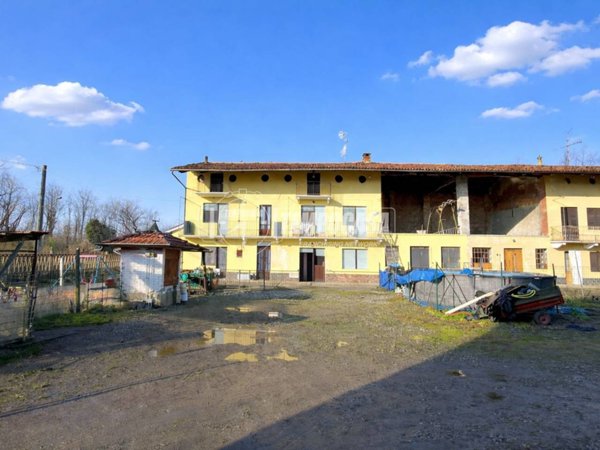 casale in vendita a Vische